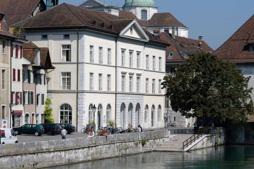 Aussenansicht und Haus Jugendherberge Solothurn